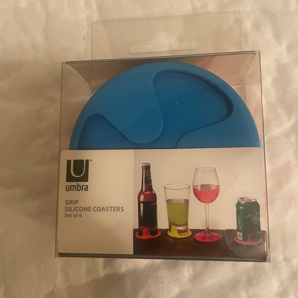 NWT Umbra grip silicone coasters - Picture 1 of 4